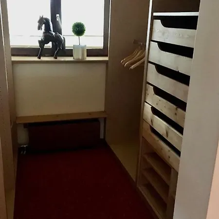Belle Kitz Central *