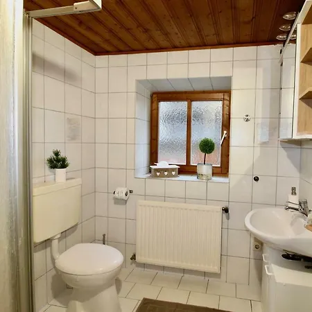 Belle Kitz Central *